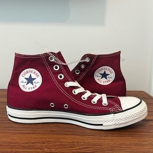 BRAND NEW BURGUNDY HIGH TOP CONVERSE